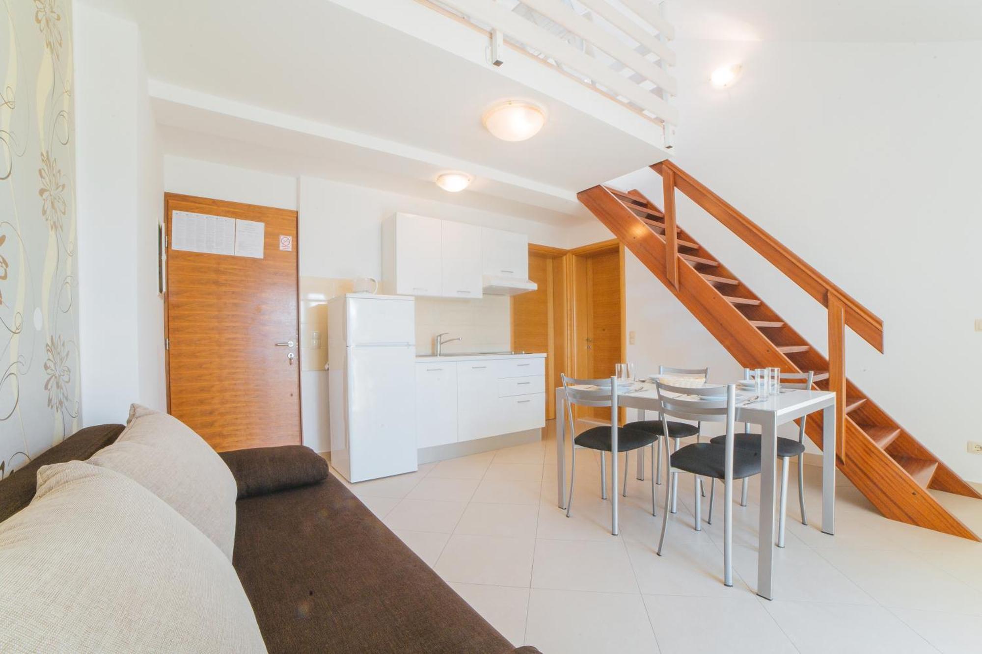 Apartments Sea View Omiš Pokoj fotografie